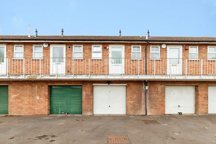 Studio For Sale In Boundary Court, Welwyn Garden City, AL7