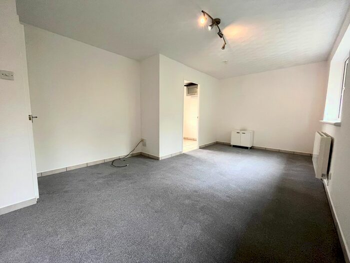 1 Bedroom Flat To Rent In Elm Road, Folksworth, Peterborough, PE7