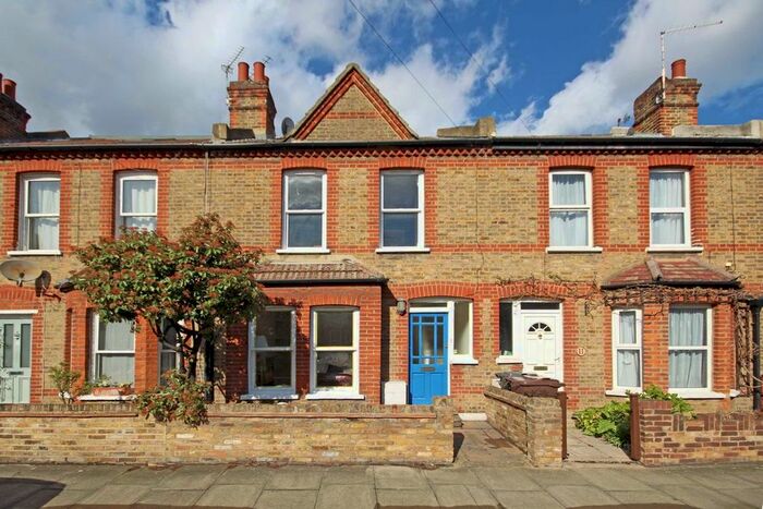 2 Bedroom Property To Rent In Mill Plat Avenue, Isleworth, TW7