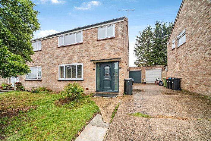 3 Bedroom Semi-Detached House For Sale In Forfar Drive, Bletchley, Milton Keynes, Buckinghamshire, MK3