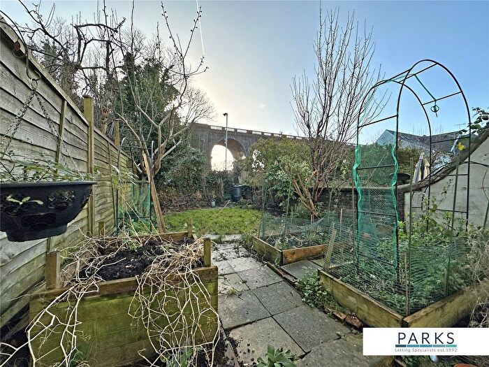 1 Bedroom Flat To Rent In Springfield Road, Brighton, East Sussex, BN1