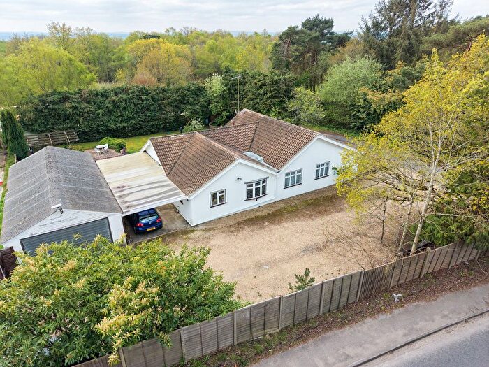 4 Bedroom Bungalow For Sale In Odiham Road, Farnham, Surrey, GU10