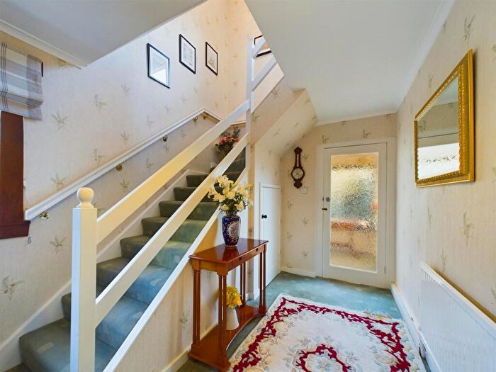 2 Bedroom Semi-Detached House For Sale In Willowbank, Birnam, PH8