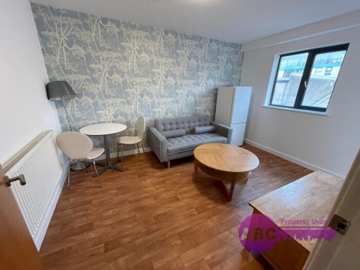 1 Bedroom Flat To Rent In Bridport Street, Liverpool, L3