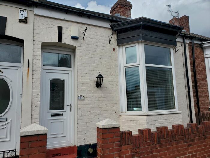 2 Bedroom Town House To Rent In Hylton Street, Sunderland, SR4
