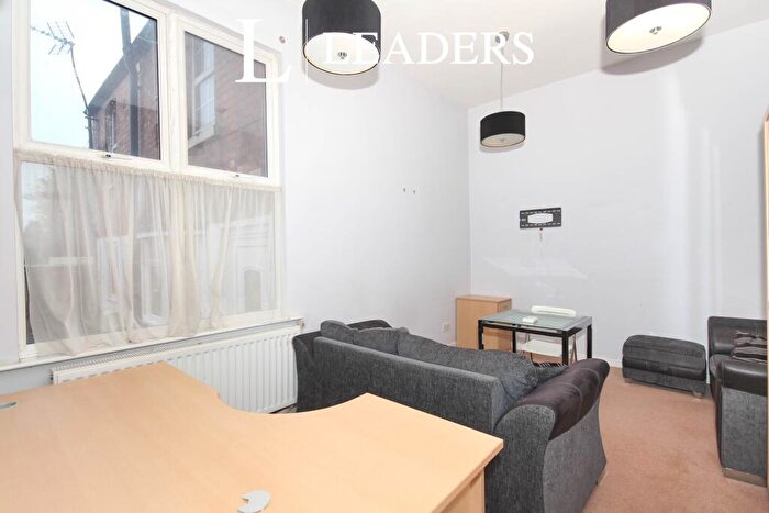 1 Bedroom Flat To Rent In Tachbrook Road, Leamington Spa, CV31