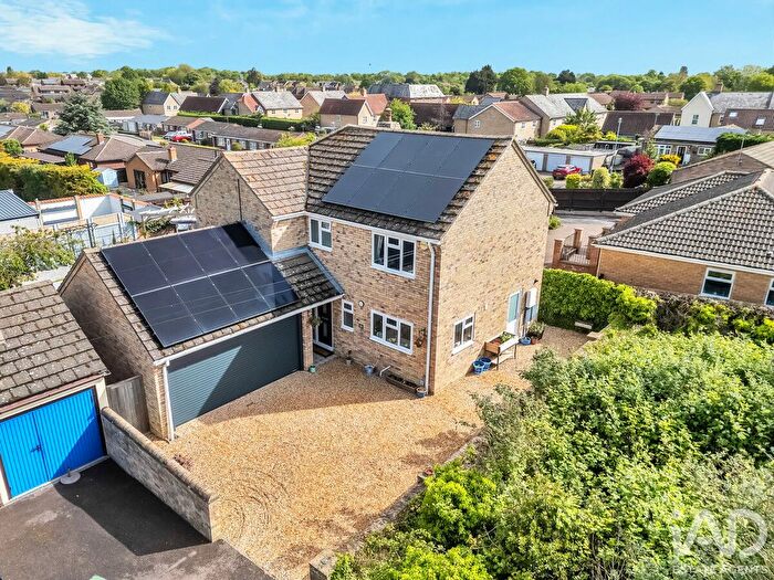 4 Bedroom Detached House For Sale In Pound Lane, Sutton, Cambridgeshire, CB6