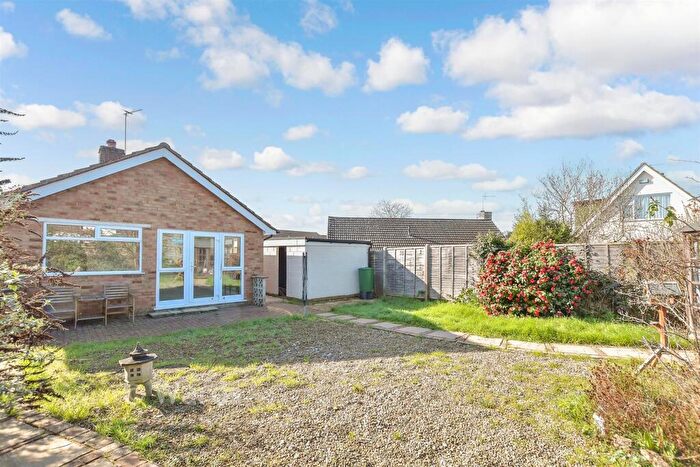 2 Bedroom Detached Bungalow For Sale In Egremont Road, Bearsted, Maidstone, Kent, ME15