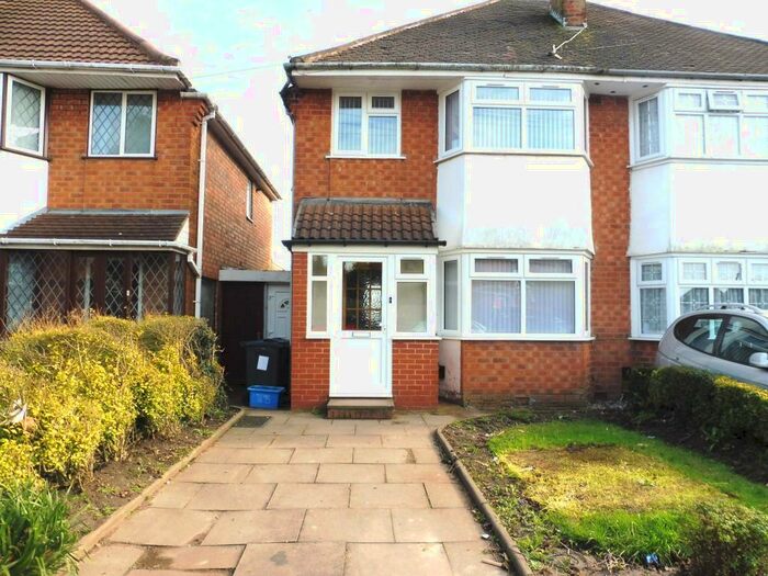 3 Bedroom House To Rent In Gilbertstone Avenue, Birmingham, B26