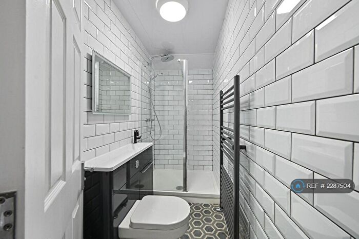 4 Bedroom Terraced House To Rent In Kenmure Place, Preston, PR1