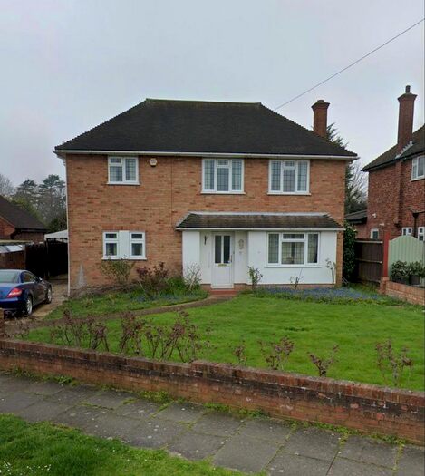 4 Bedroom Detached House To Rent In Cedars Drive, Hillingdon, Uxbridge, UB10