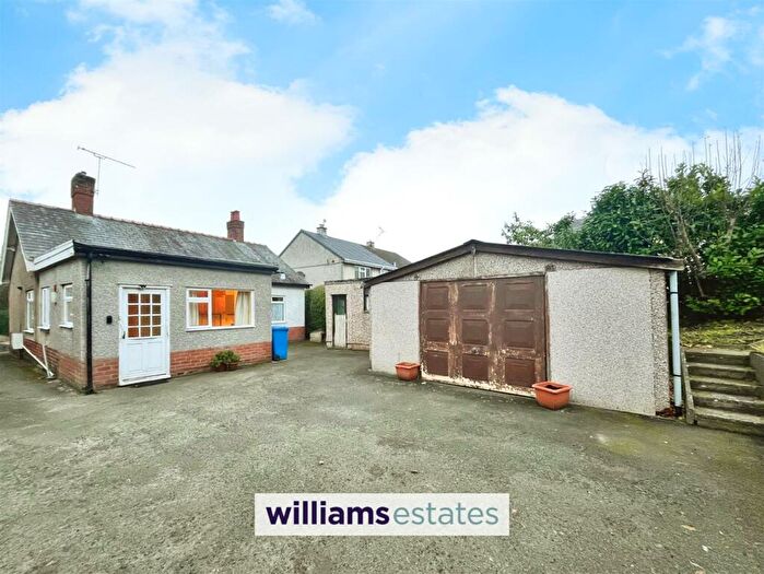 2 Bedroom Bungalow For Sale In Wern Fechan, Ruthin, LL15