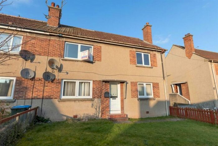 2 Bedroom Flat To Rent In Tweedsmuir Road, Perth, Perthshire, PH1