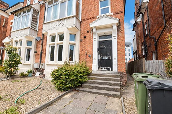 1 Bedroom Flat To Rent In Tonbridge Road, Maidstone, ME16