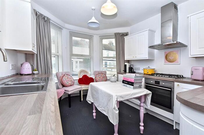2 Bedroom End Of Terrace House For Sale In Barden Road, Eastbourne, BN22