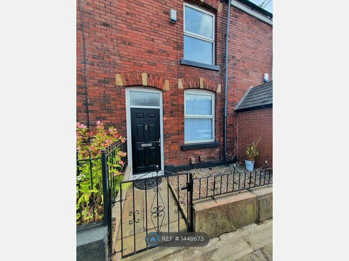 2 Bedroom Terraced House To Rent In Hyde, Hyde, SK14