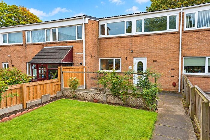 3 Bedroom Terraced House For Sale In Rowan Avenue, Harraton, Washington, NE38