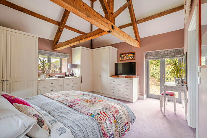 6 Bedroom Barn Conversion For Sale In Lanhill, Chippenham, SN14