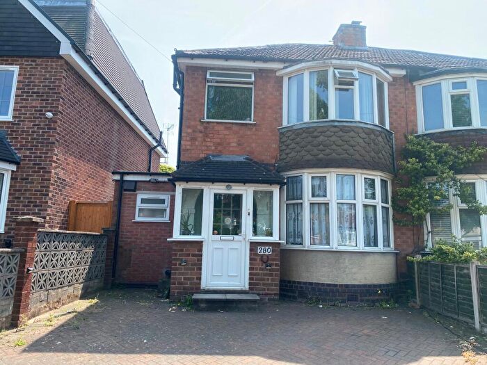 3 Bedroom Semi-Detached House To Rent In Rocky Lane, Great Barr, Birmingham, B42