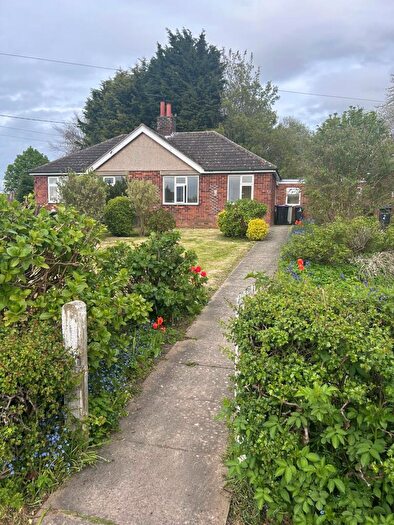 2 Bedroom Semi-Detached Bungalow To Rent In West Fen Lane, Stickney, PE22