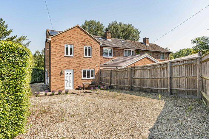 2 Bedroom End Of Terrace House For Sale In Foxwell Drive, Headington, OX3