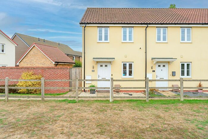 2 Bedroom End Of Terrace House For Sale In River Way, Great Blakenham, IP6