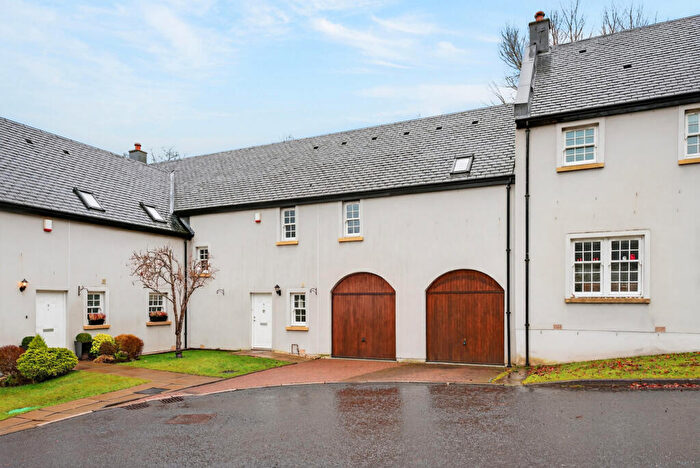 4 Bedroom Character Property For Sale In West Court, Sundrum, KA6