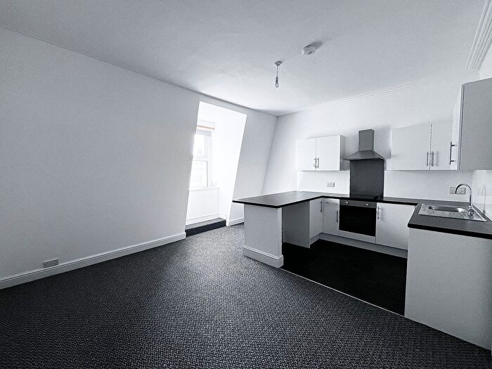 1 Bedroom Flat To Rent In Whitefield Terrace, Greenbank Road, Plymouth, PL4