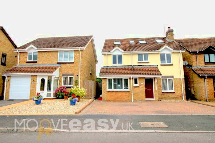 5 Bedroom Detached House To Rent In Bedroom Detached House To Rent, Keycroft Copse, Peatmoor, SN5