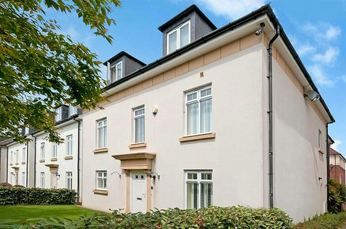 5 Bedroom Detached House To Rent In Braeburn Way, Kings Hill, ME19