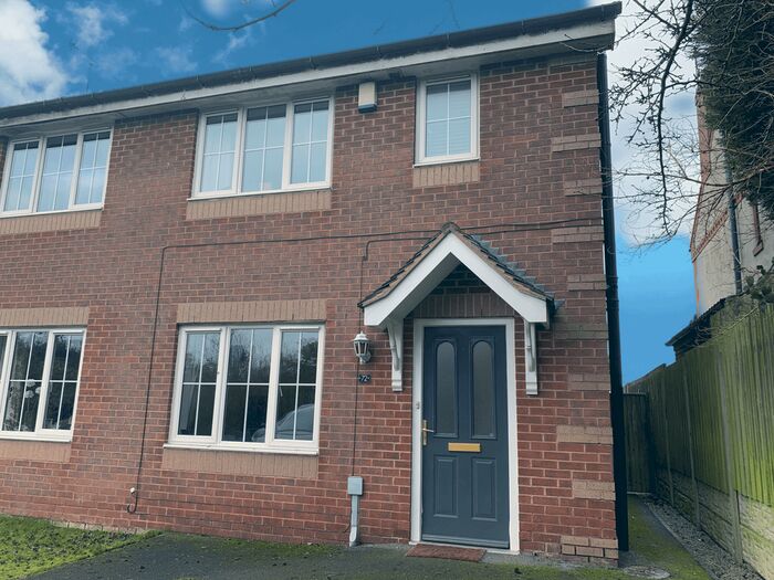 3 Bedroom Semi-Detached House To Rent In Babbington Street, Alfreton, DE55