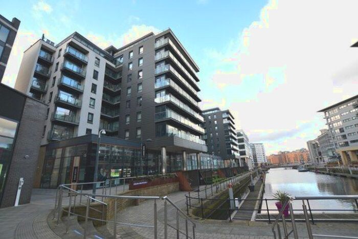 2 Bedroom Flat To Rent In La Salle Chadwick Street, Leeds, LS10