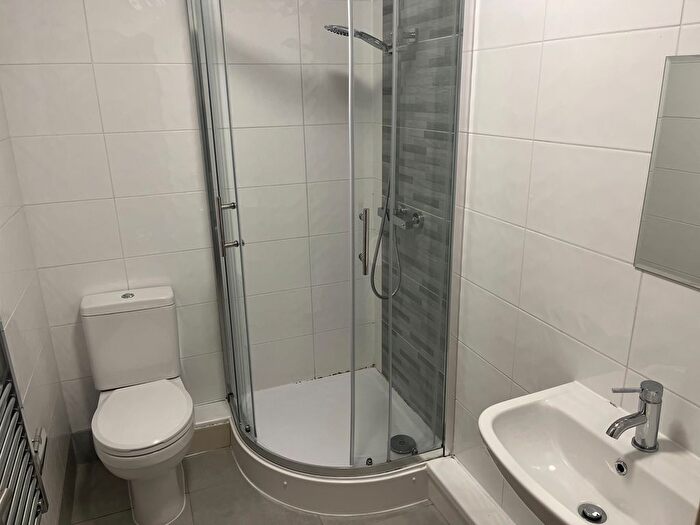 1 Bedroom Flat To Rent In Hawthorn Avenue, Timperley, WA15