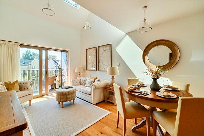 2 Bedroom Duplex To Rent In Cirencester Road, Tetbury, Gloucestershire, GL8
