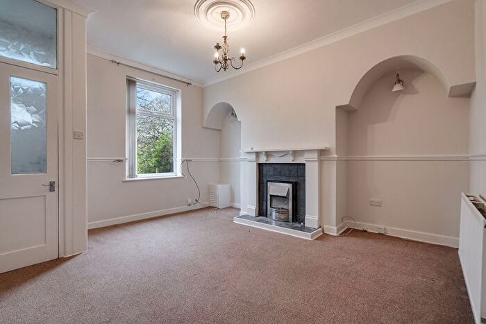 2 Bedroom Terraced House To Rent In Horrocks Street, Tydesley, Manchester, M29