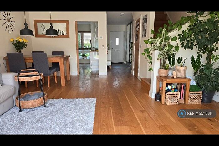 4 Bedroom Semi-Detached House To Rent In Reed Street, Woking, GU22