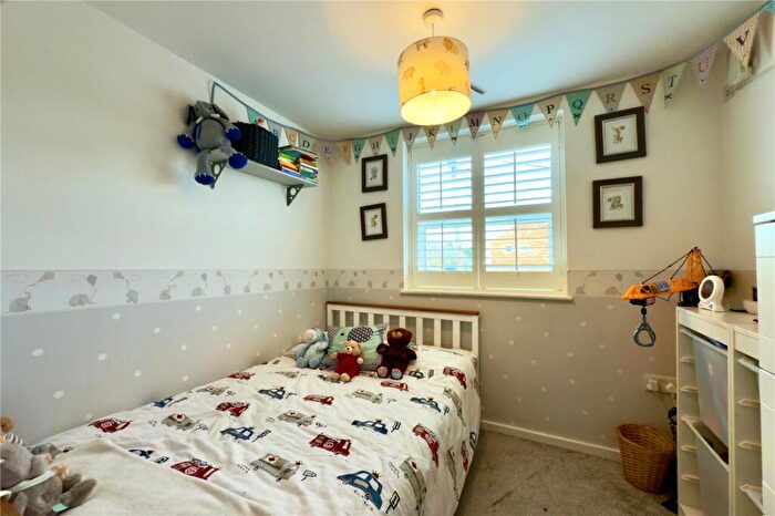 2 Bedroom Semi-Detached House For Sale In Poyle Road, Tongham, Surrey, GU10
