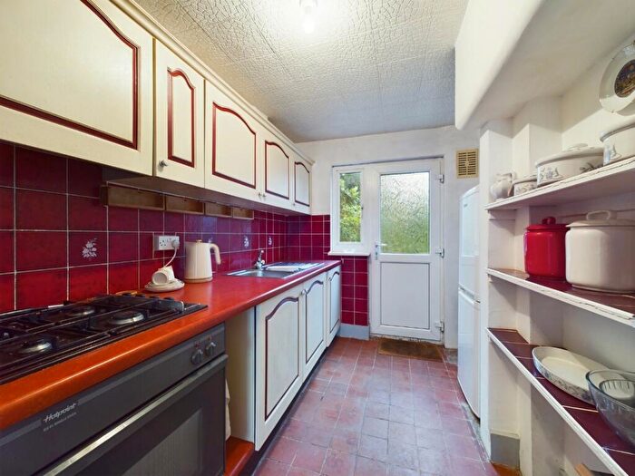 3 Bedroom Terraced House For Sale In Eastern Avenue South, Kingsthorpe, Northampton, NN2