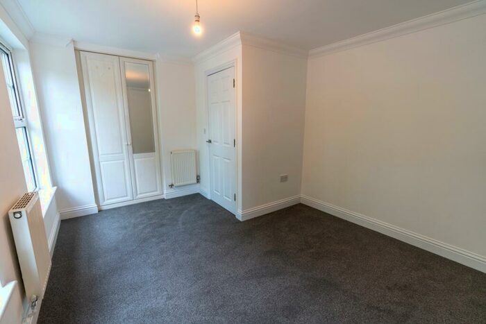 5 Bedroom Terraced House To Rent In Borstal Road, Rochester, Kent, ME1