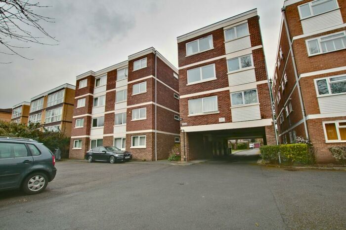 1 Bedroom Apartment To Rent In Hayne Road, Beckenham, BR3