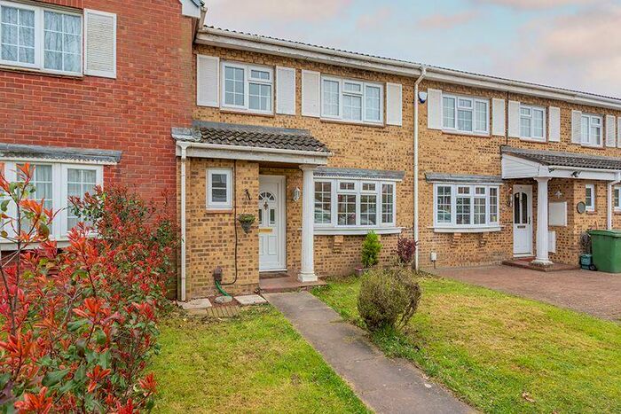 3 Bedroom Terraced House To Rent In Stamford Road, Walton-On-Thames, KT12