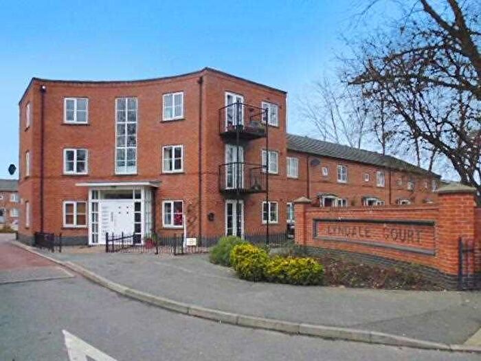 2 Bedroom Flat For Sale In Lyndale Court, Winsford, CW7