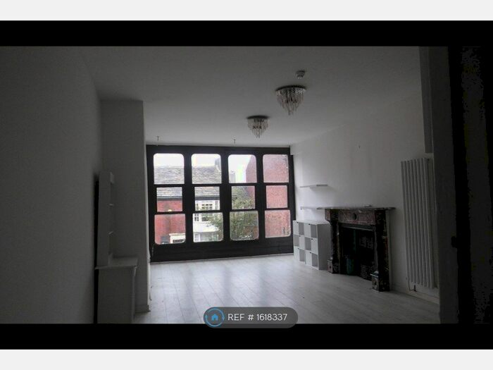 3 Bedroom Maisonette To Rent In Yorkshire Street, Rochdale, OL16