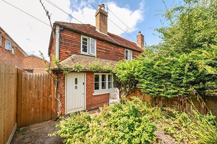 1 Bedroom End Terrace House For Sale In Shipbourne Road, Tonbridge, TN10