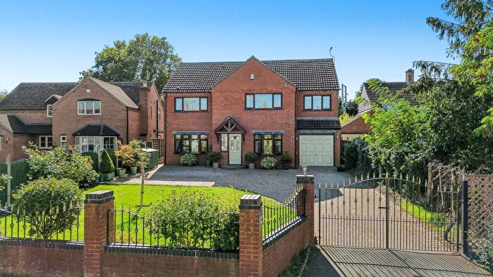 4 Bedroom Detached House For Sale In Church View, Pinvin, Pershore, Worcestershire, WR10