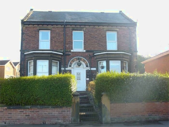 Flat To Rent In Kimberworth Road, Kimberworth, Rotherham, S61