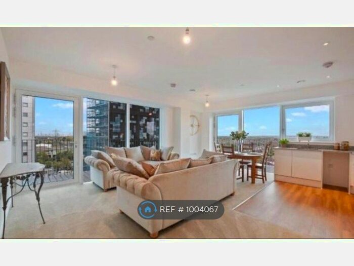 2 Bedroom Flat To Rent In Ilford Hill, Ilford, IG1