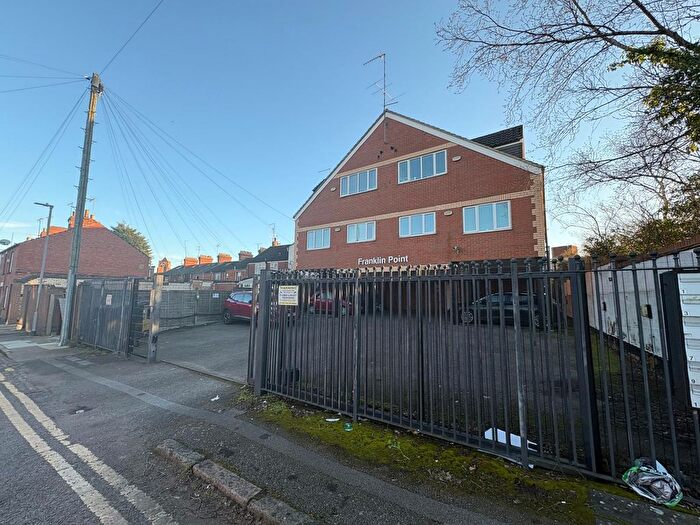 2 Bedroom Flat To Rent In Weedon Road, Northampton, NN5