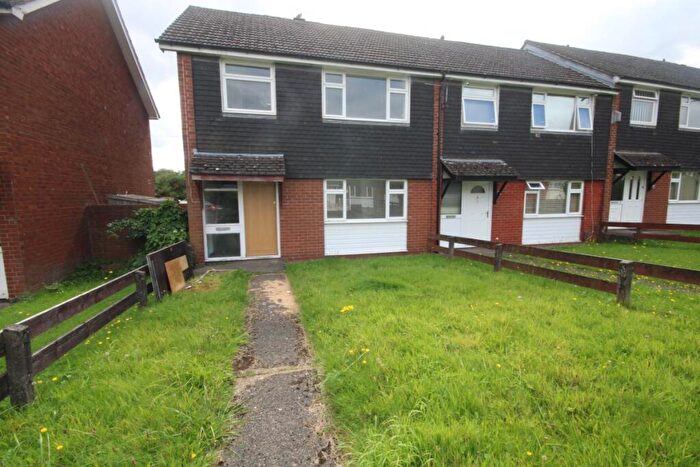 3 Bedroom Semi Detached House To Rent In Denbigh Court, Ellesmere Port, CH65