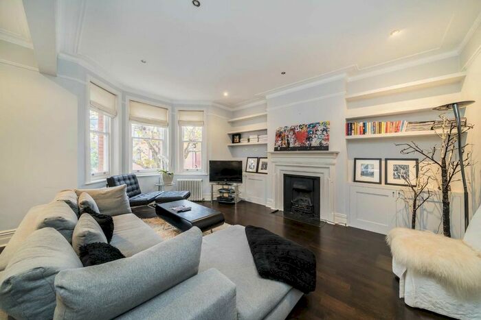 2 Bedroom Flat To Rent In Castellain Road, London, W9
